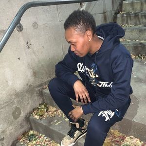 Meet your Posher, Diamond